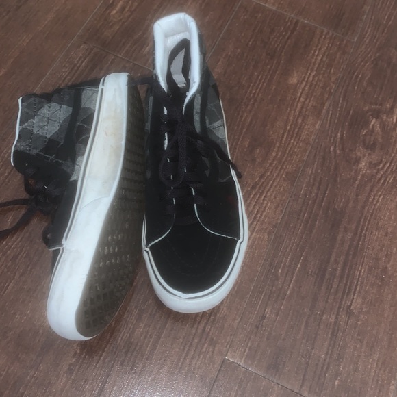 Women’s high top Vans - Picture 4 of 6